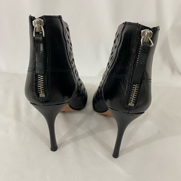 NWOT Nine West Cut Out Leather Booties - Picture 4 of 9